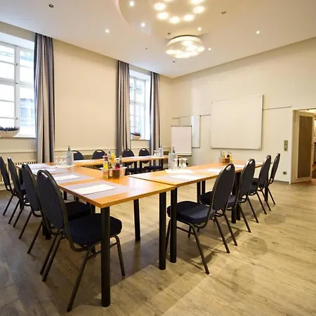 Gut Junkernhof Hotel *